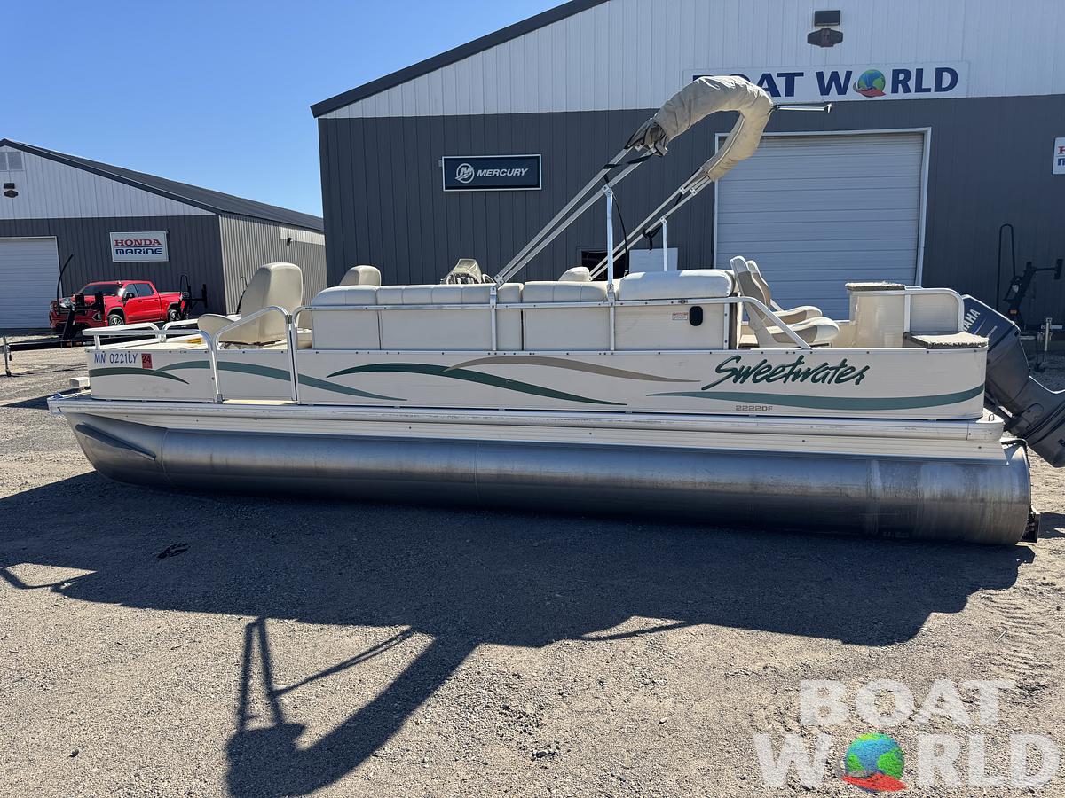 Used 2004 Sweetwater 2222 DF Pontoon