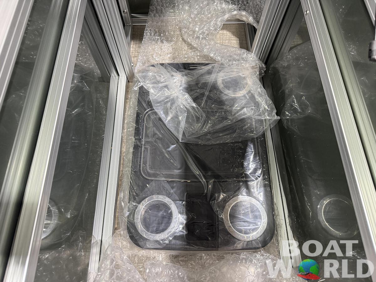 2026 Tahoe Pontoons Sport 2385 Rear Fish Tritoon 