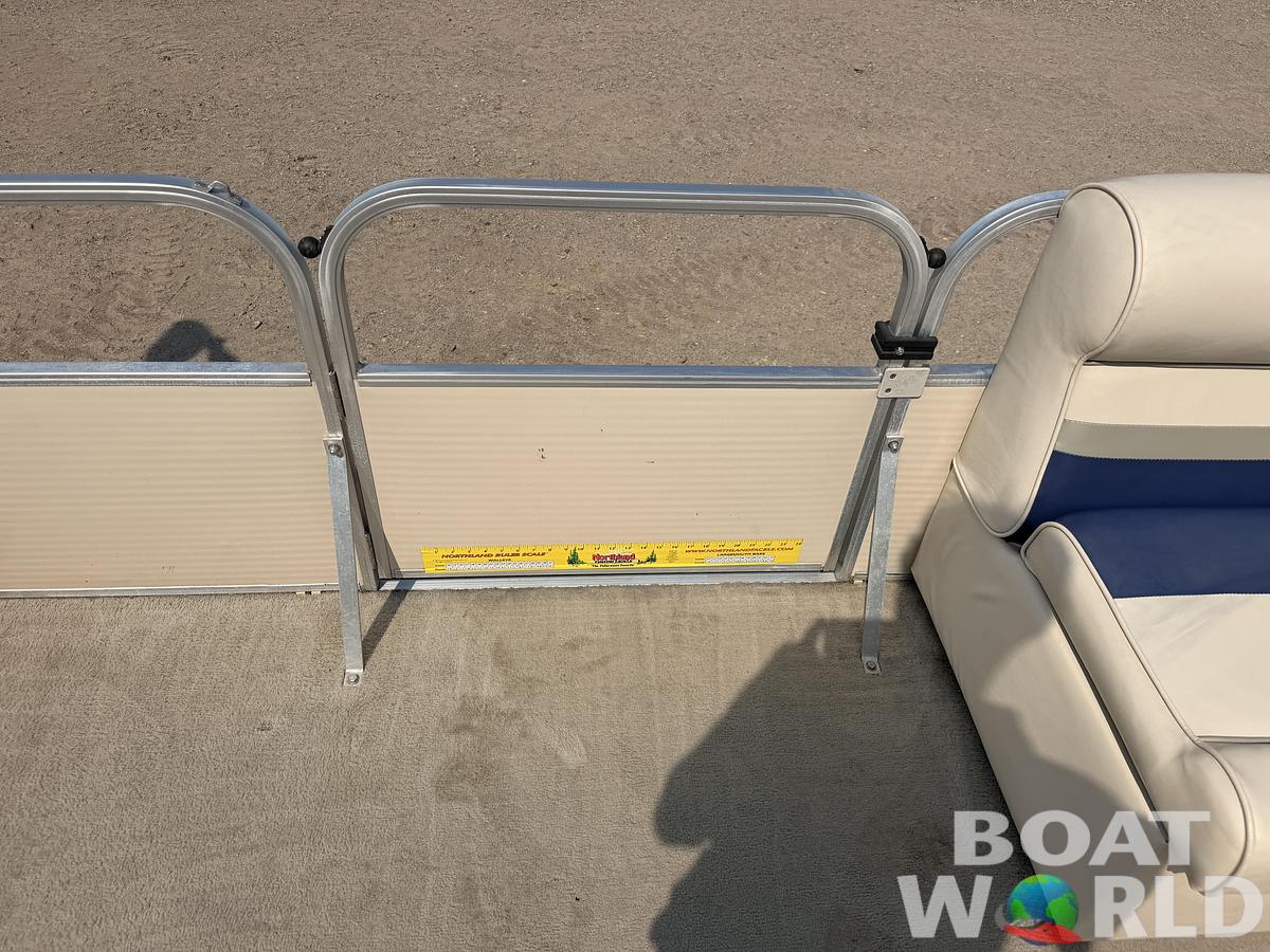 Used 2007 Weeres 200 Cadet & 25HP Mercury 4Stroke -$9,995