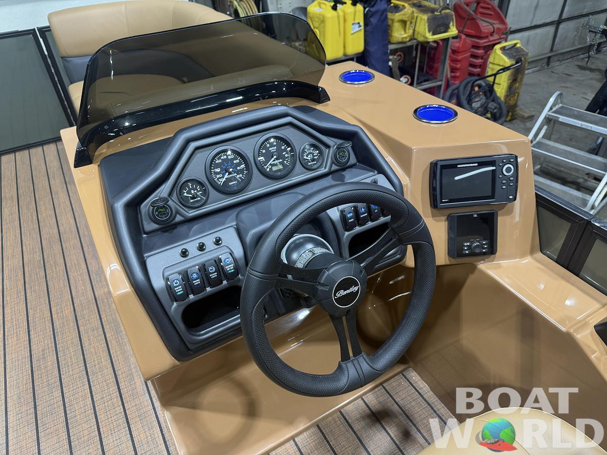 2026 Bentley Pontoons Legacy 220 Navigator DL Quad Lounge 