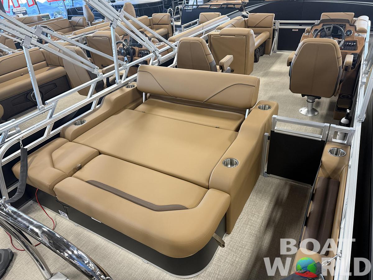 2027 Tahoe Sport VRB 2180 Swingback $33995