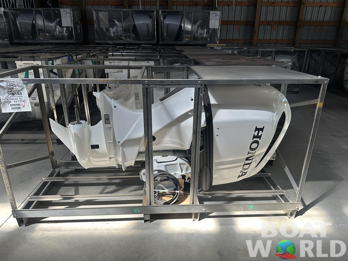 2025 Honda 225HP 4-Stroke EFI Outboard 30"