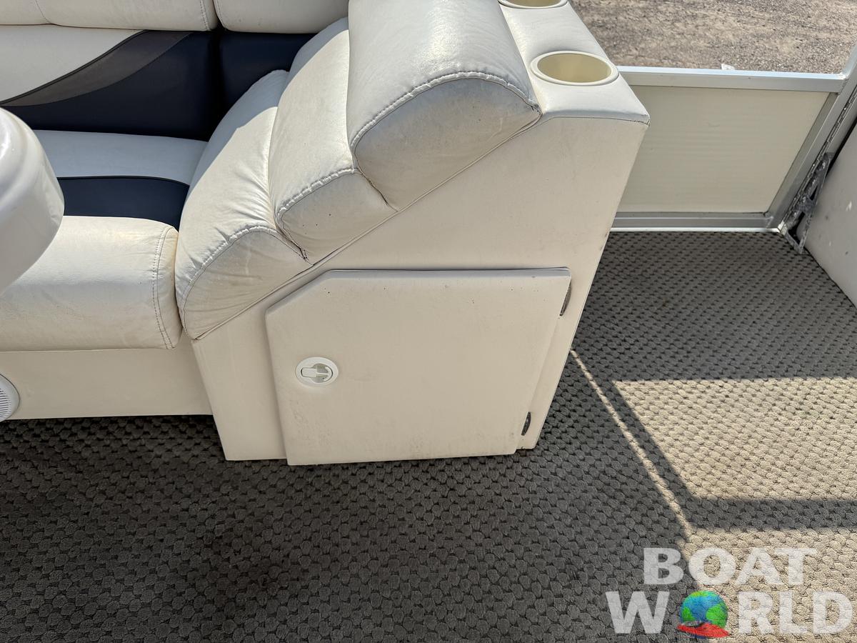 Used 2005 Misty Harbor Boats 2285 GM Pontoon