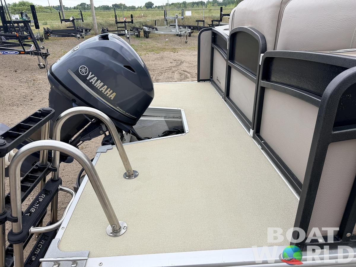 Used 2012 Premier 225 Solaris & 50HP Yamaha 4Stroke -$19,995