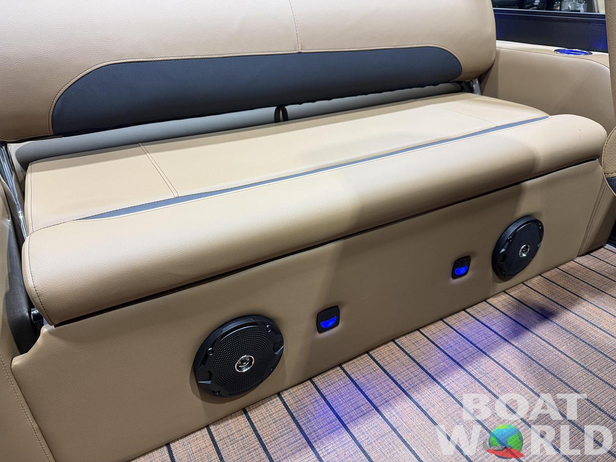 2026 Bentley Legacy 200 Swingback Pontoon $40995
