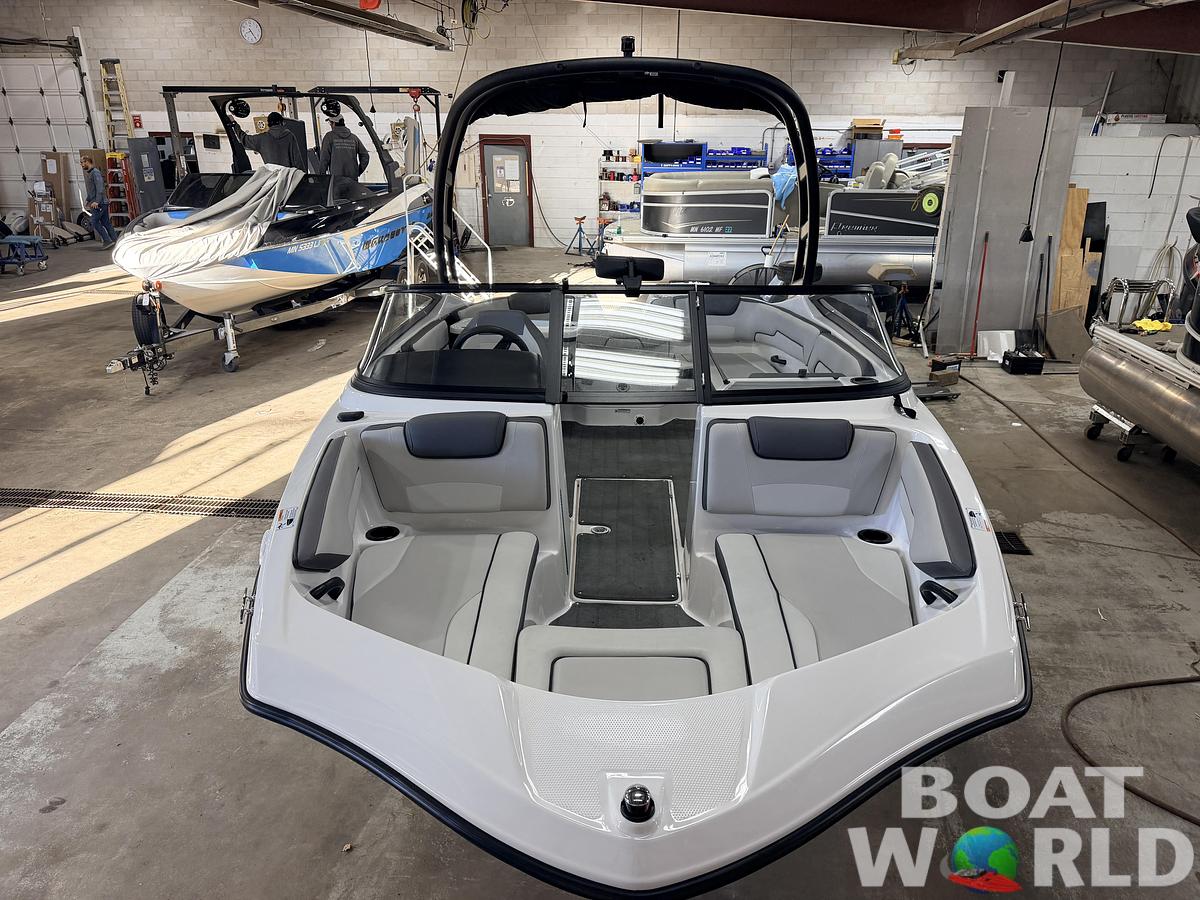 Used 2023 Yamaha AR 190