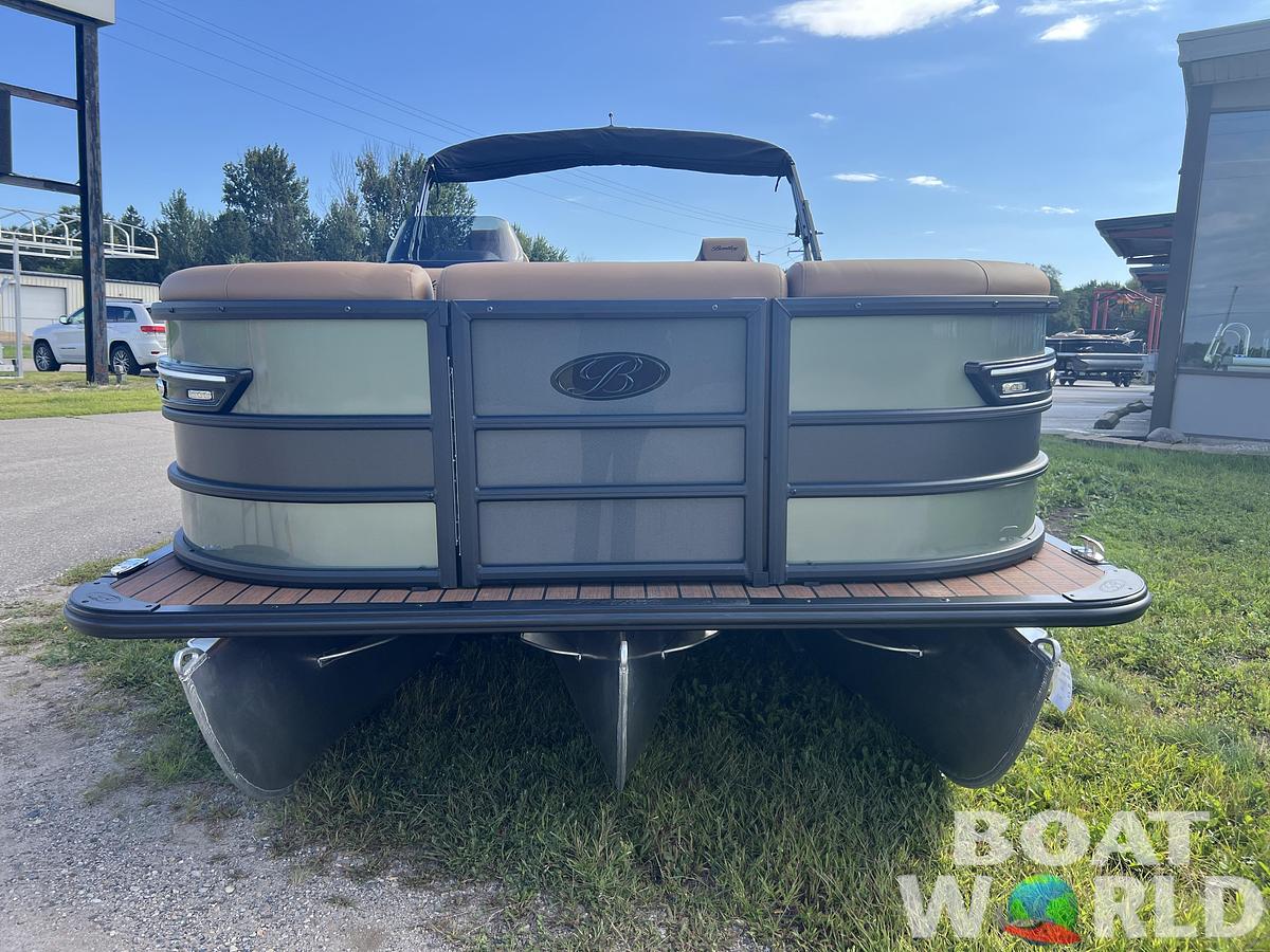 2026 Bentley Pontoons Elite 223 Admiral Quad Lounge Tritoon