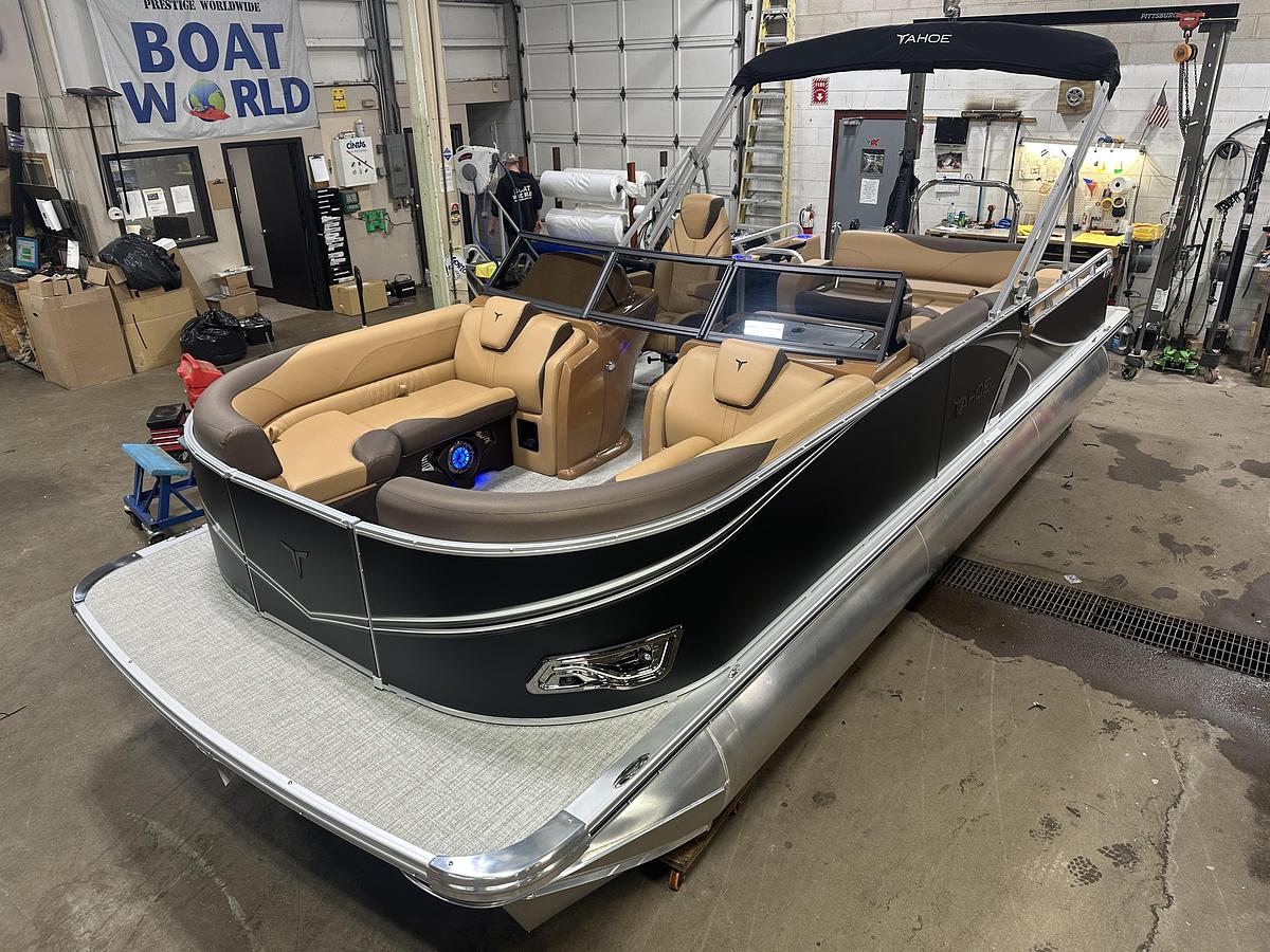 2025 Tahoe Pontoons LTZ 2385 Swingback (VRB) Windshield Tritoon & Honda 4-Stroke EFI