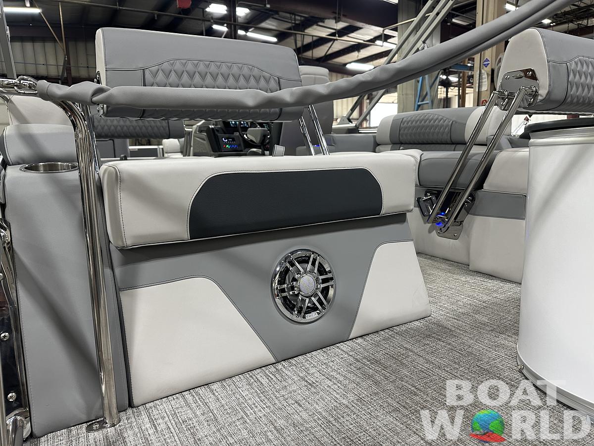 2025 Tahoe Pontoons Cascade 2385 Quad Lounge Shift Flip & Honda 4-Stroke EFI