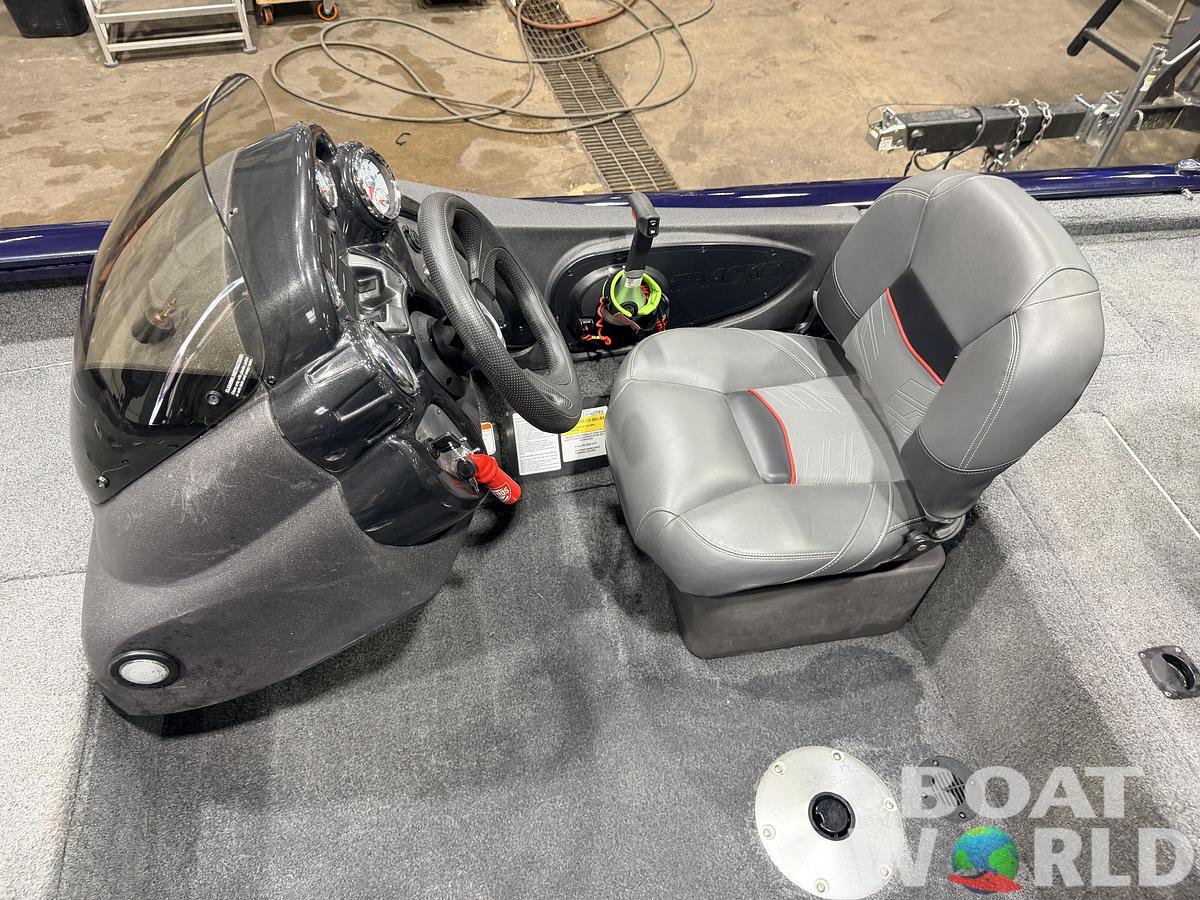 Used 2022 Tracker 175 Pro Team TF