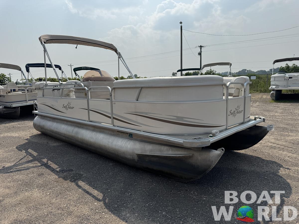 Used 2006 Smokercraft SunChaser 820 Pontoon