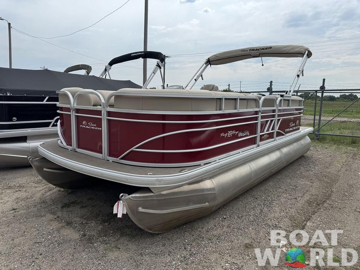 Used 2023 Sun Tracker Party Barge® 20 DLX