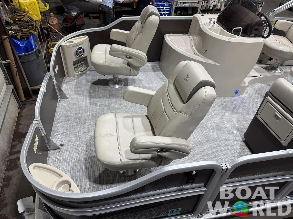 Used 2016 Premier 220 Castaway