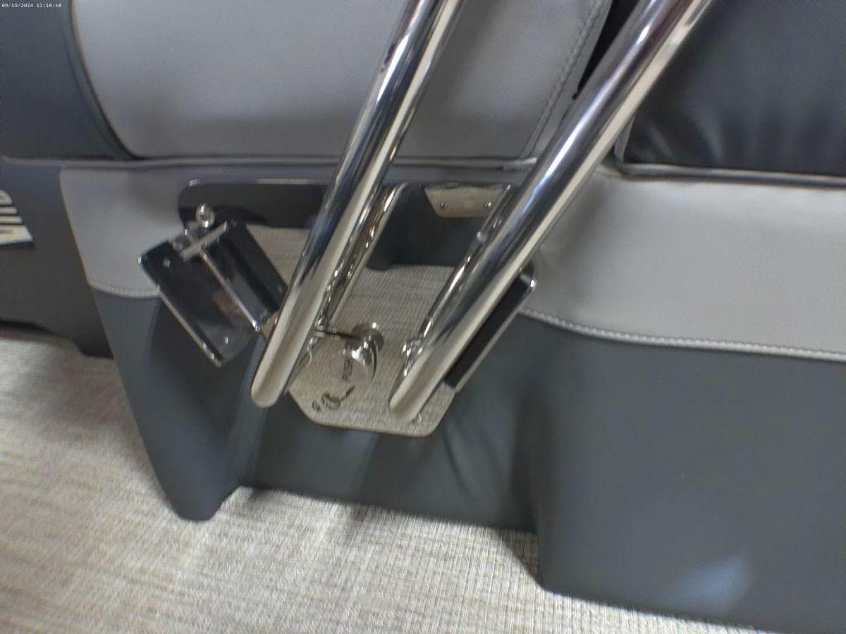 2025 Tahoe Pontoons LTZ 2385 Quad Lounge Shift SS & Honda 4-Stroke EFI