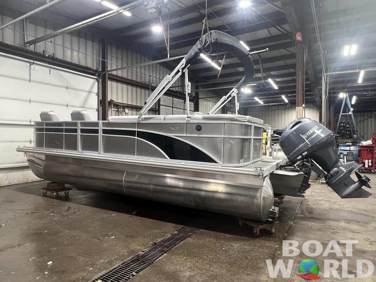 Used 2023 Bennington 21 SLCP Pontoon