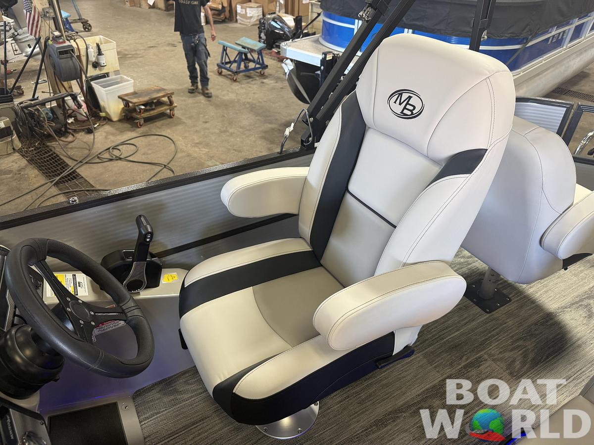 2026 Montego Bay 8522 Fish & Cruise Deluxe 