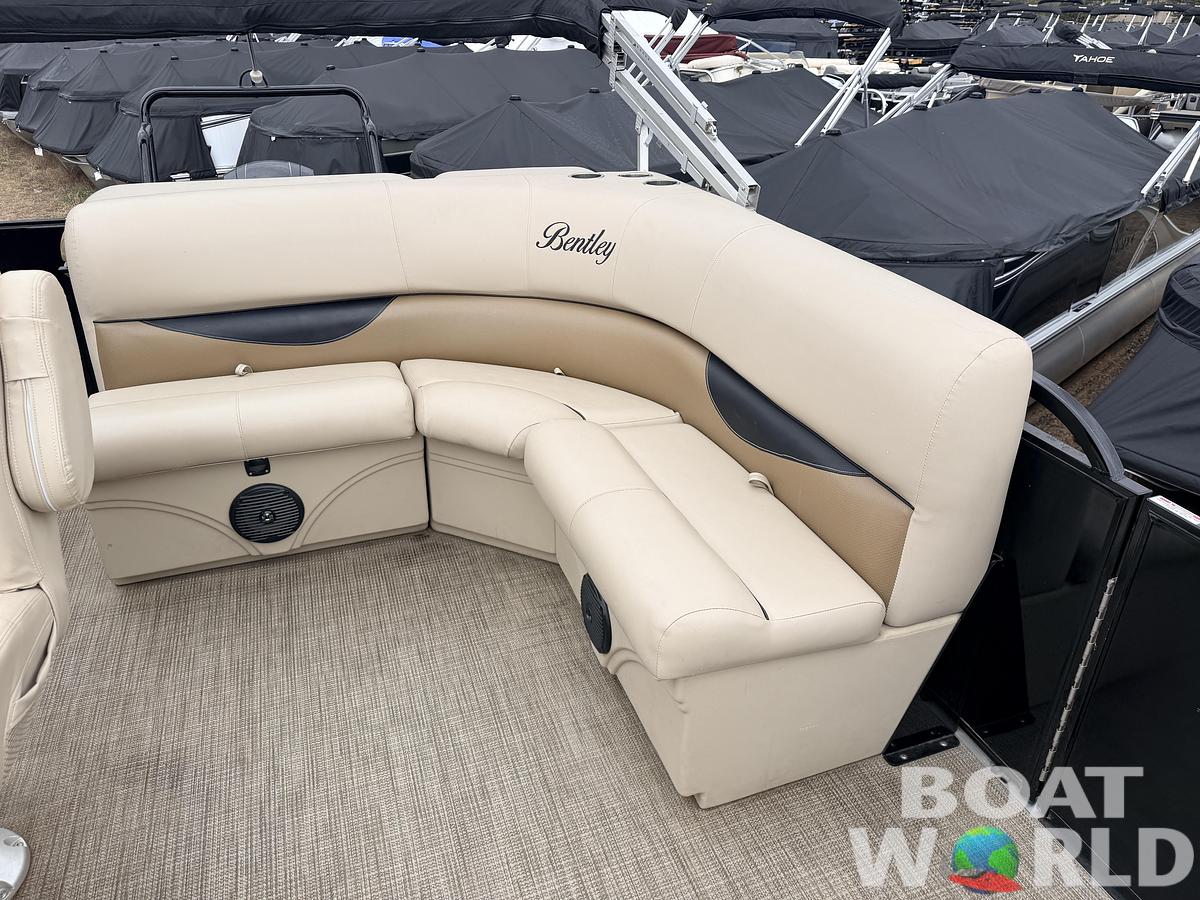 Used 2018 Bentley Encore 240 Cruise SE & 150HP Mercury 4Stroke -$29,995
