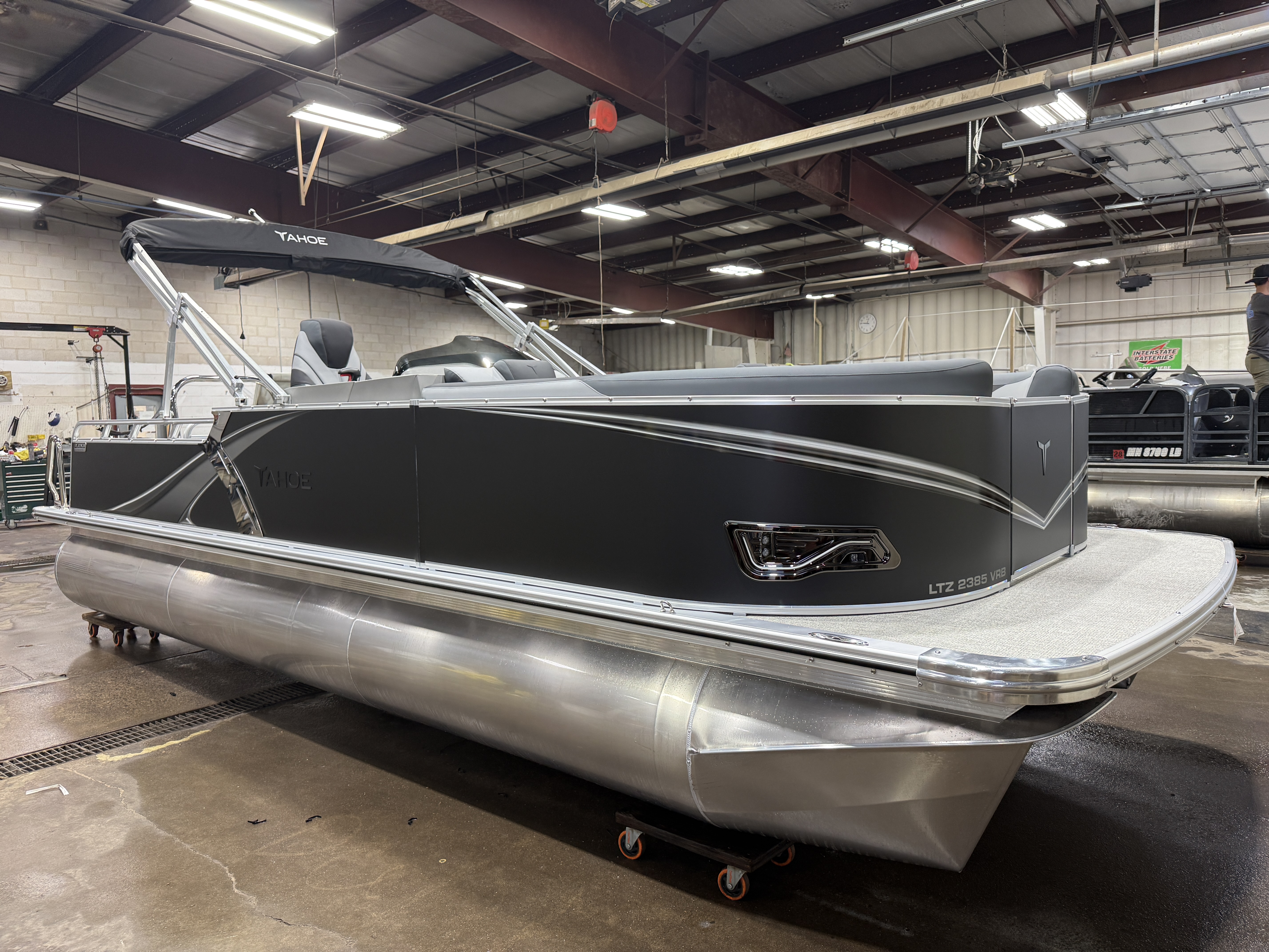 2027 Tahoe LTZ 2385 VRB SE Swingback Pontoon $42995