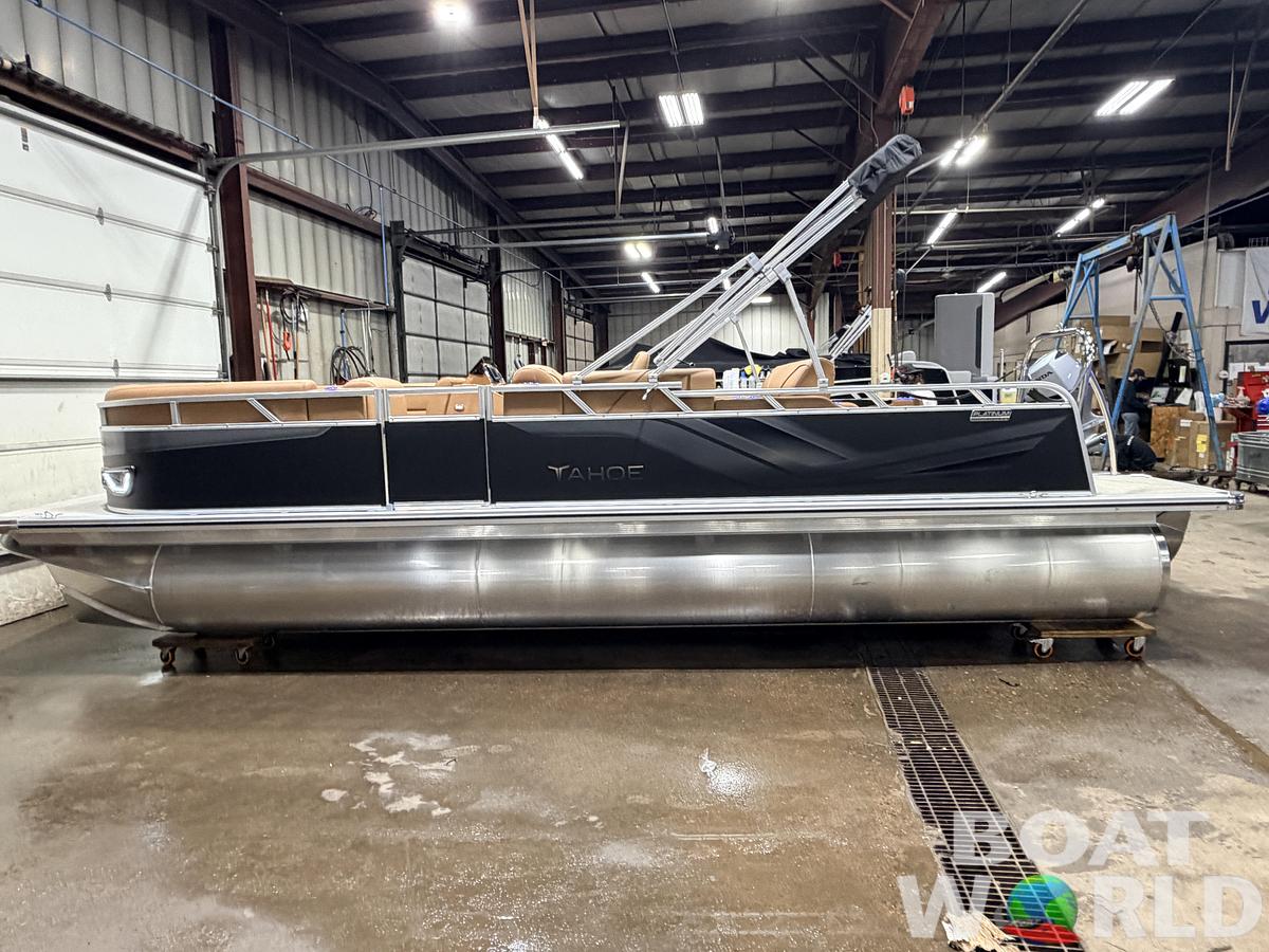 2026 Tahoe Sport 2385 VRB Swingback Tritoon $47995