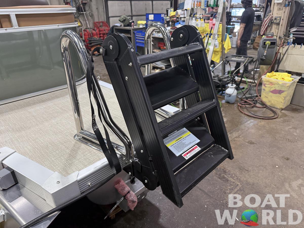 2026 Tahoe Pontoons LTZ 2385 Quad Lounge 