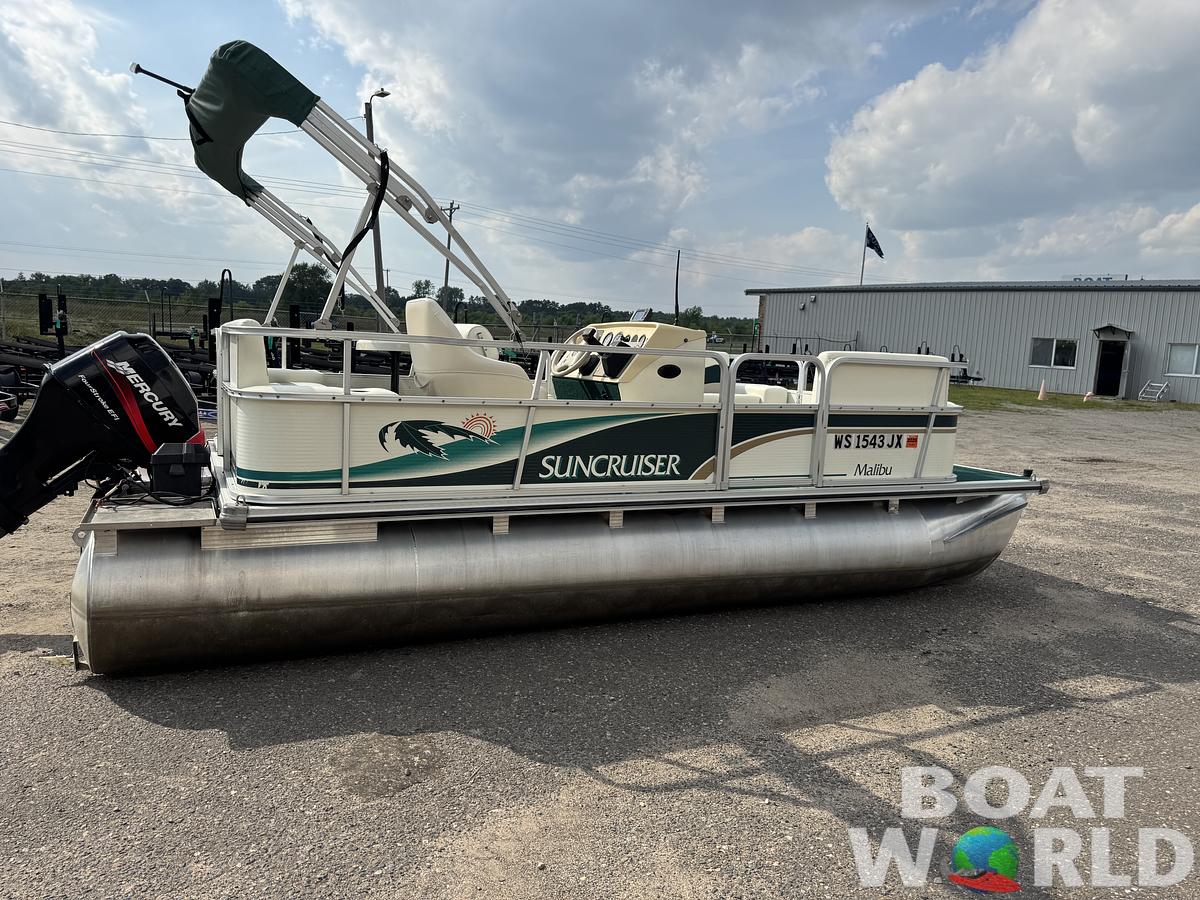 Used 1999 Lowe Suncruiser Malibu 180