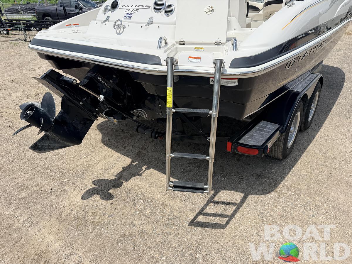 Used 2011 Tahoe 215 Xi Deck Boat & 220HP Mercruiser V8 -$17,995