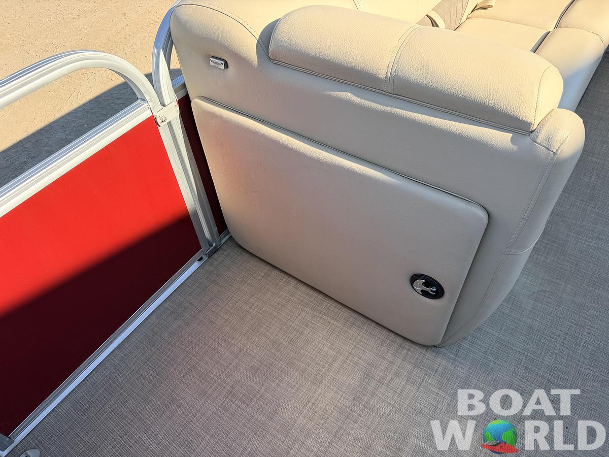 Used 2023 Sun Tracker Party Barge 20 DLX & 90HP Mercury 4Stroke -$27,995