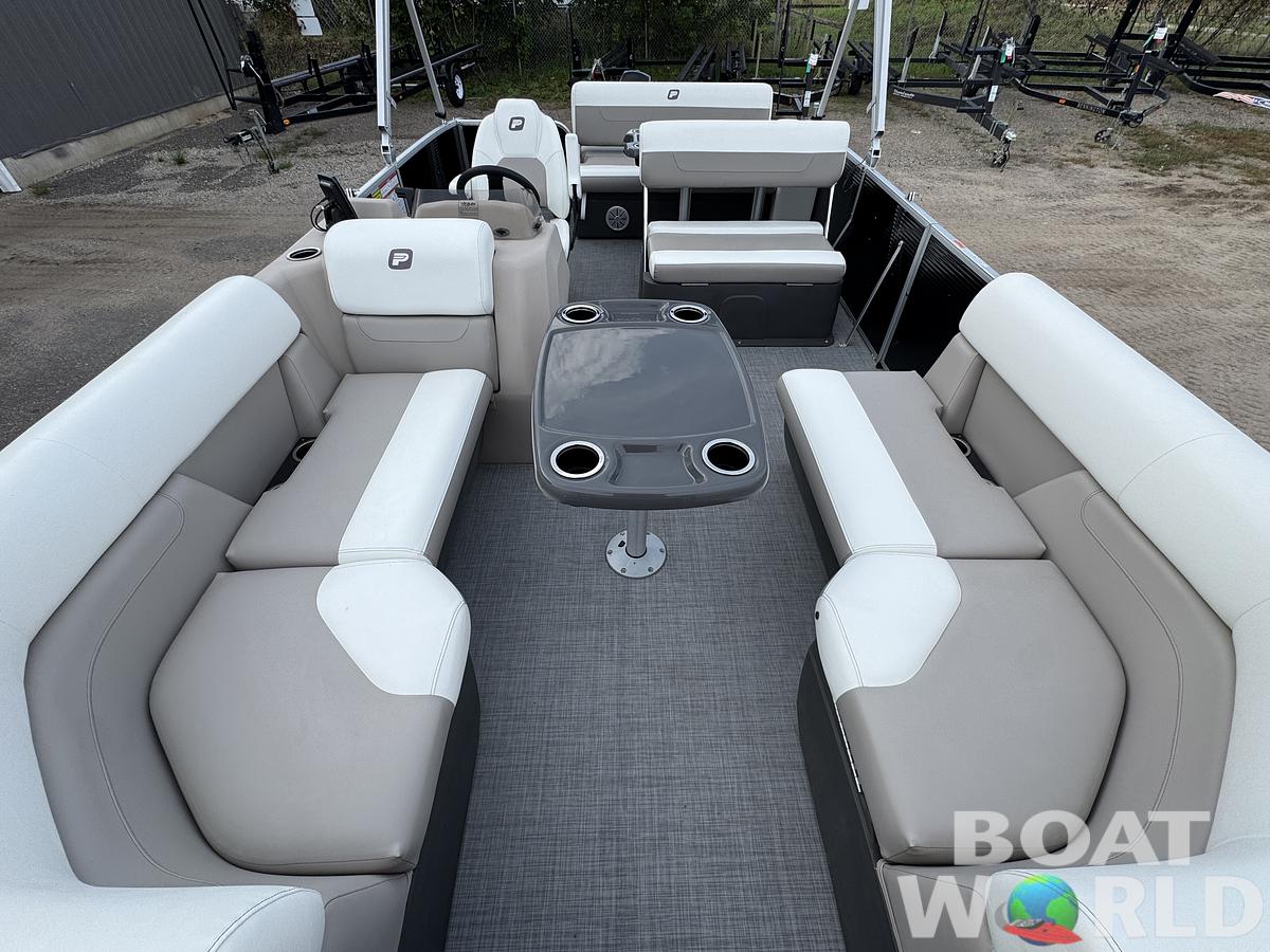 Used 2024 Princecraft Vectra 21 RL Dinette Swingback Pontoon