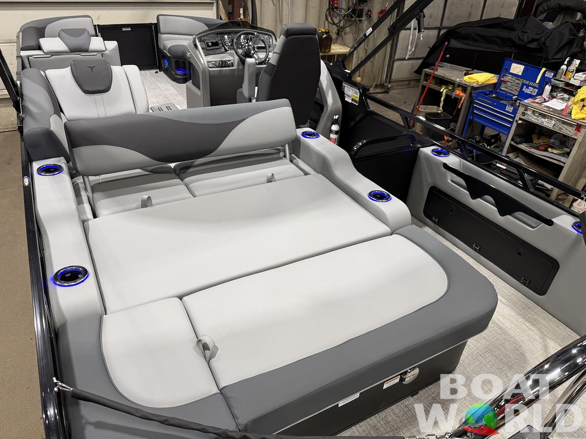 2026 Tahoe LTZ 300HP VRB 2385 Swingback Tritoon $68,995