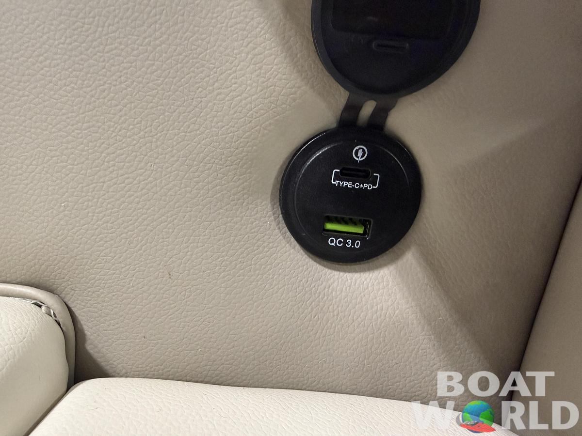 2026 Tahoe Pontoons Sport 2180 Swingback (VRB) 