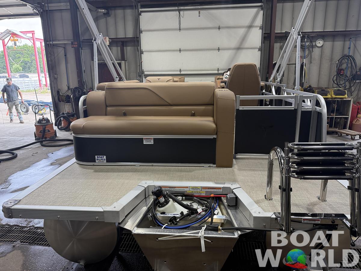 2027 Tahoe Sport CRB 2180 Cruise Rear Bench Pontoon $30995