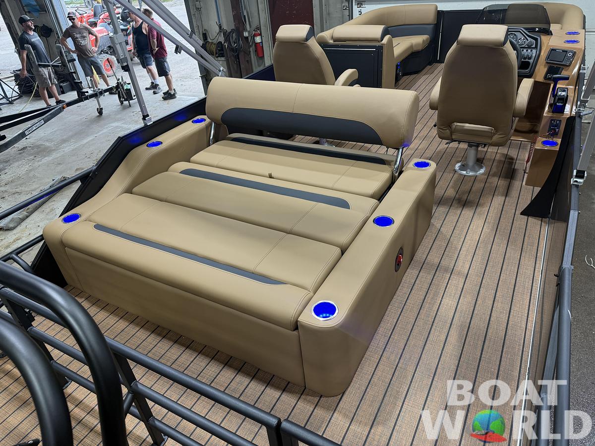 2027 Bentley Legacy 220 Swingback Pontoon & 4-Stroke Outboard $43995