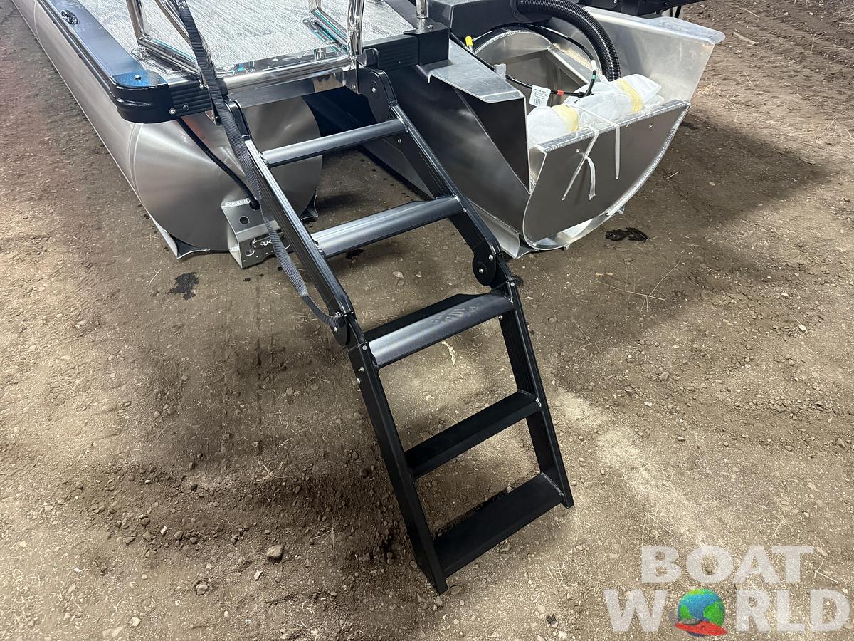 2026 Tahoe Pontoons Cascade 2385 Elite Windshield Tritoon