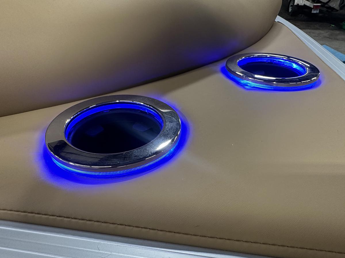 2025 Tahoe Pontoons Cascade 2385 Elite Tritoon & 225HP