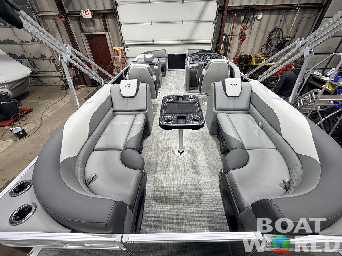Used 2023 Avalon LSZ 2385 Quad Lounge Pontoon & 115HP Yamaha -$35,995