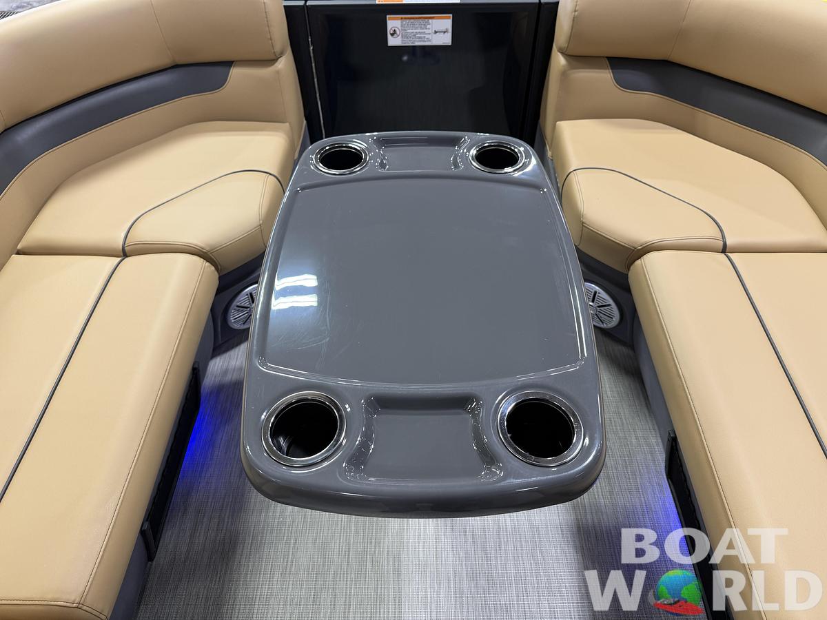 2027 Princecraft Vectra 23 RL Swingback Lounge Pontoon $36995