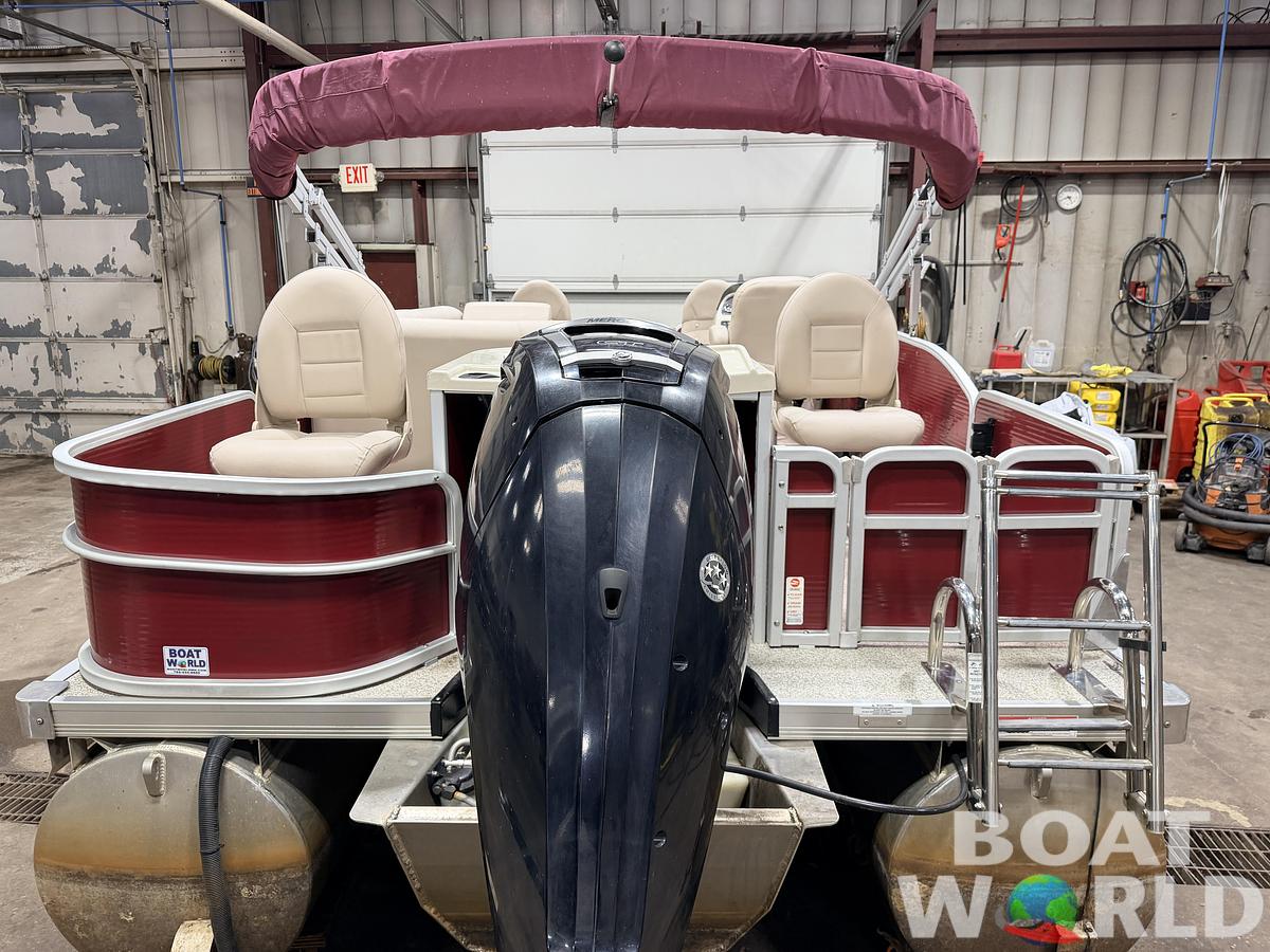 Used 2016 Weeres 200 Allure Fish Pontoon