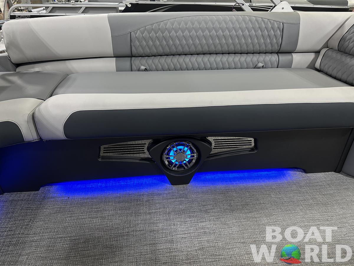 2025 Tahoe Pontoons Cascade 2385 Cruise Rear Bench (CRB) & Honda 4-Stroke EFI