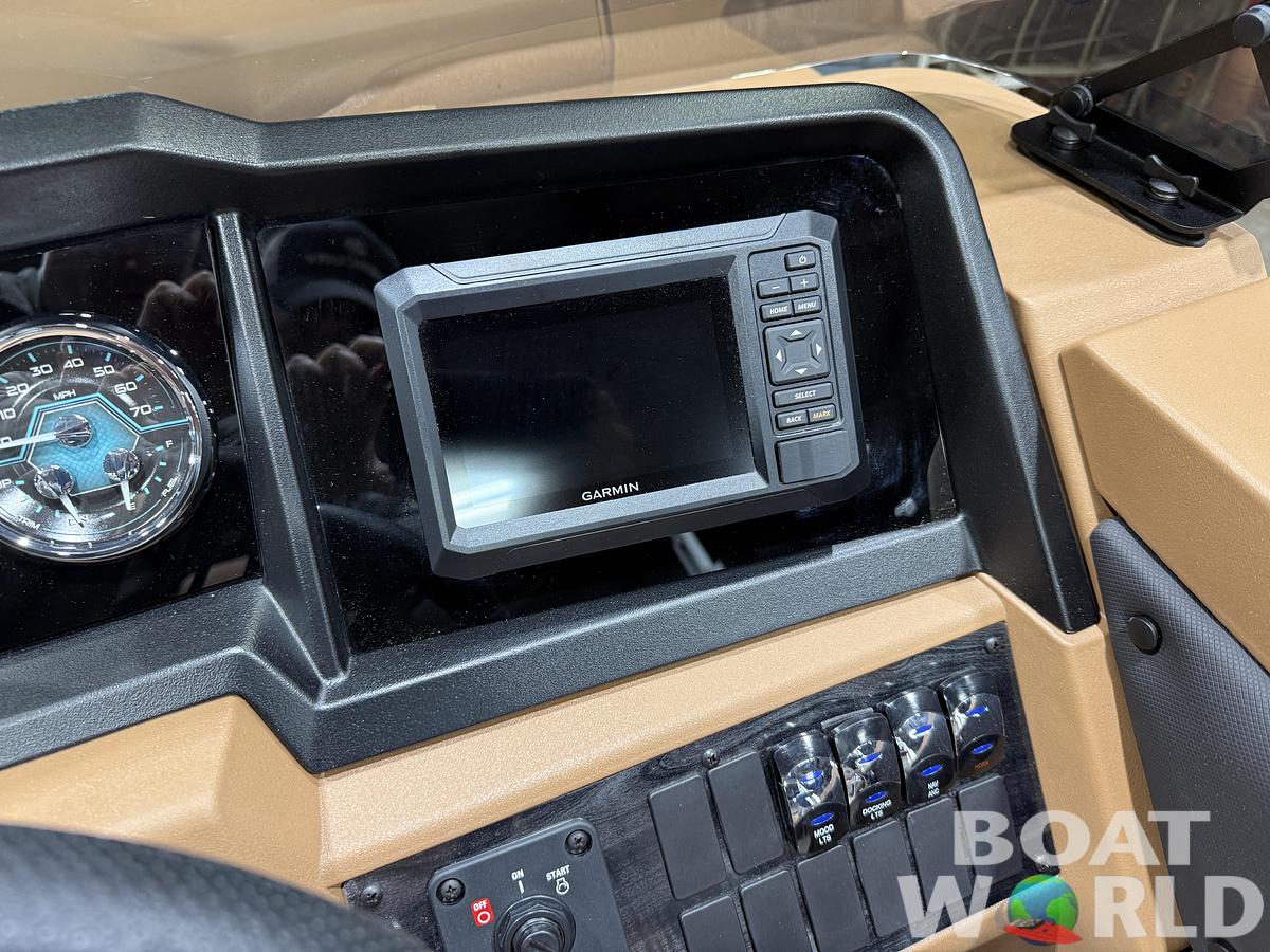 2027 Tahoe LTZ 2385 VRB SE Swingback Pontoon $41995