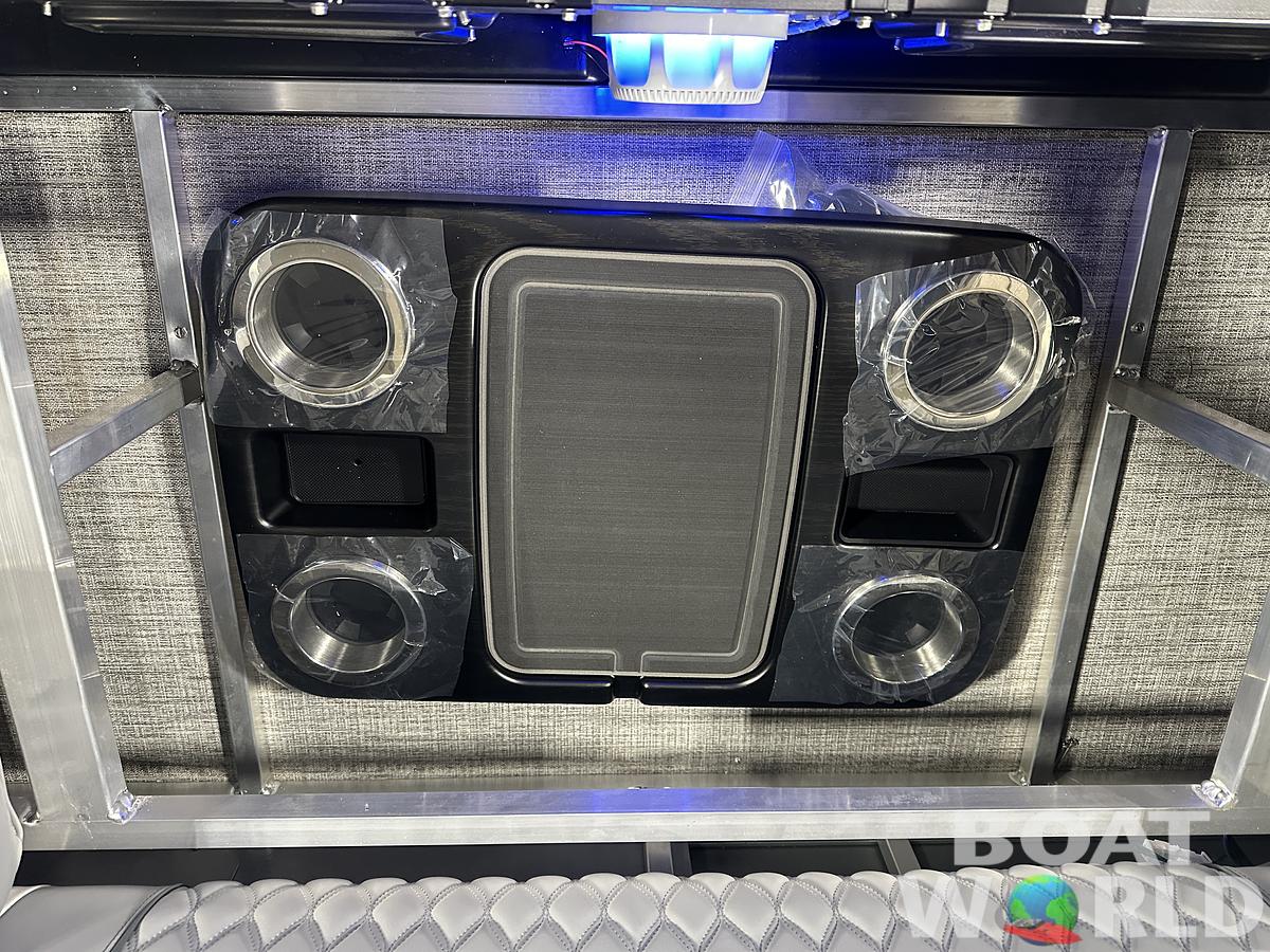 2025 Tahoe Pontoons Cascade 2385 Quad Lounge Shift Flip & Honda 4-Stroke EFI