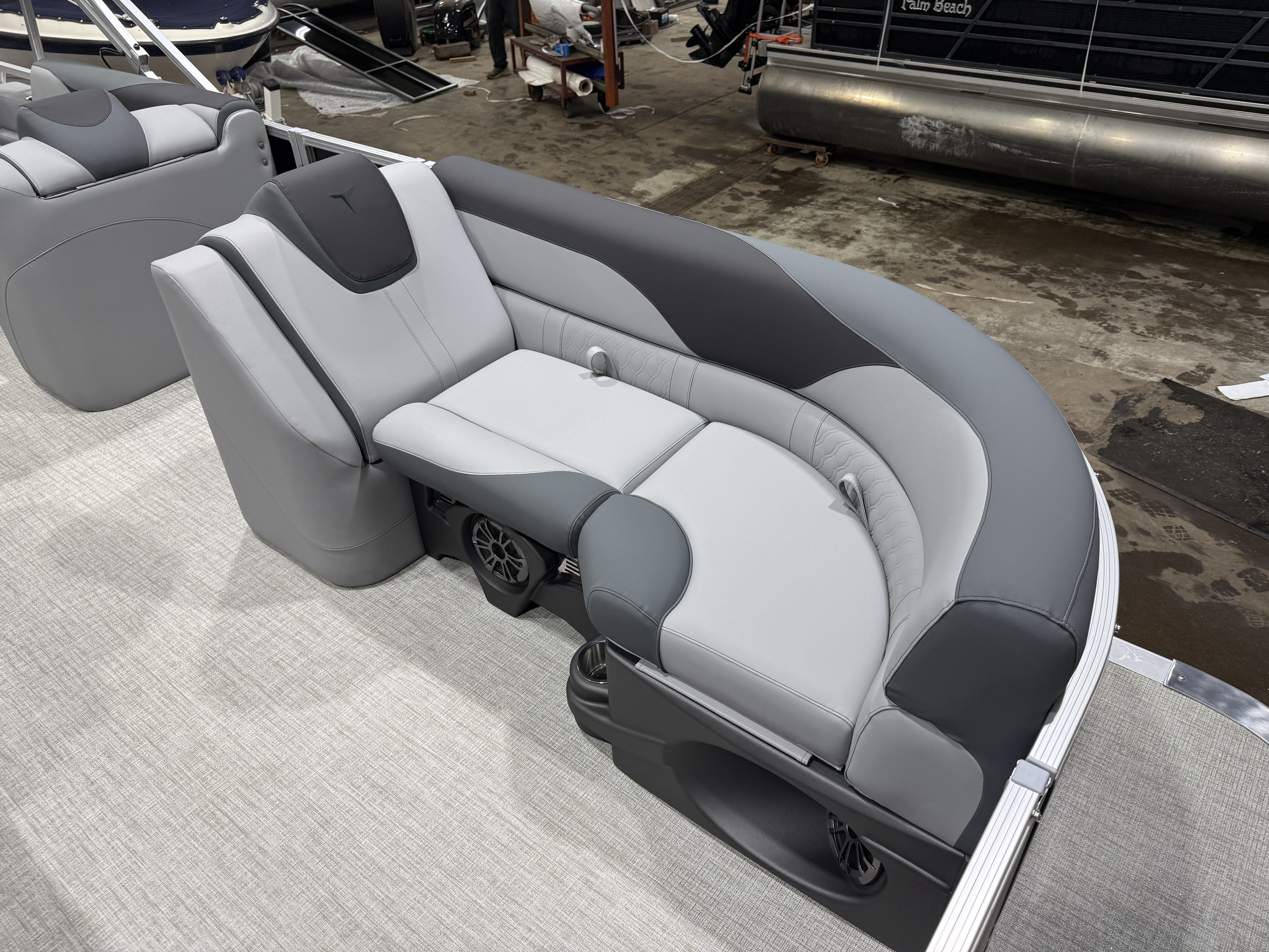 2027 Tahoe LTZ 2385 VRB SE Swingback Pontoon $42995