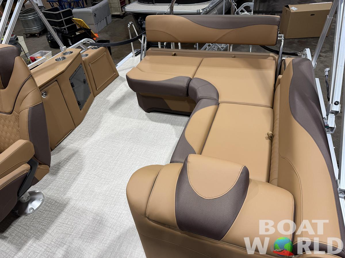 2026 Tahoe Pontoons LTZ 2185 Cruise Rear Bench (CRB) 