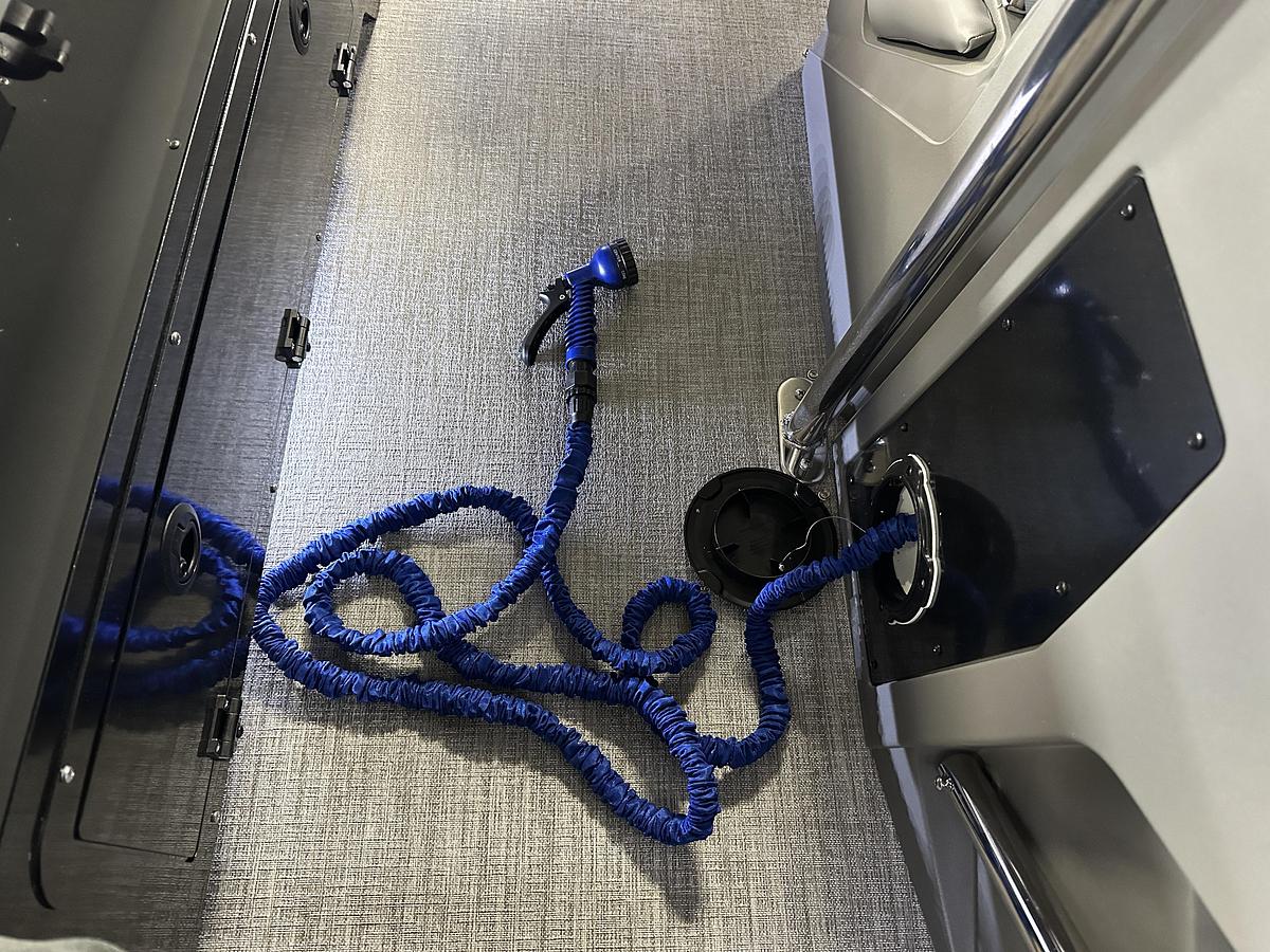 2025 Tahoe Pontoons GEOfish CRF 2585 Tritoon & 225HP Outboard