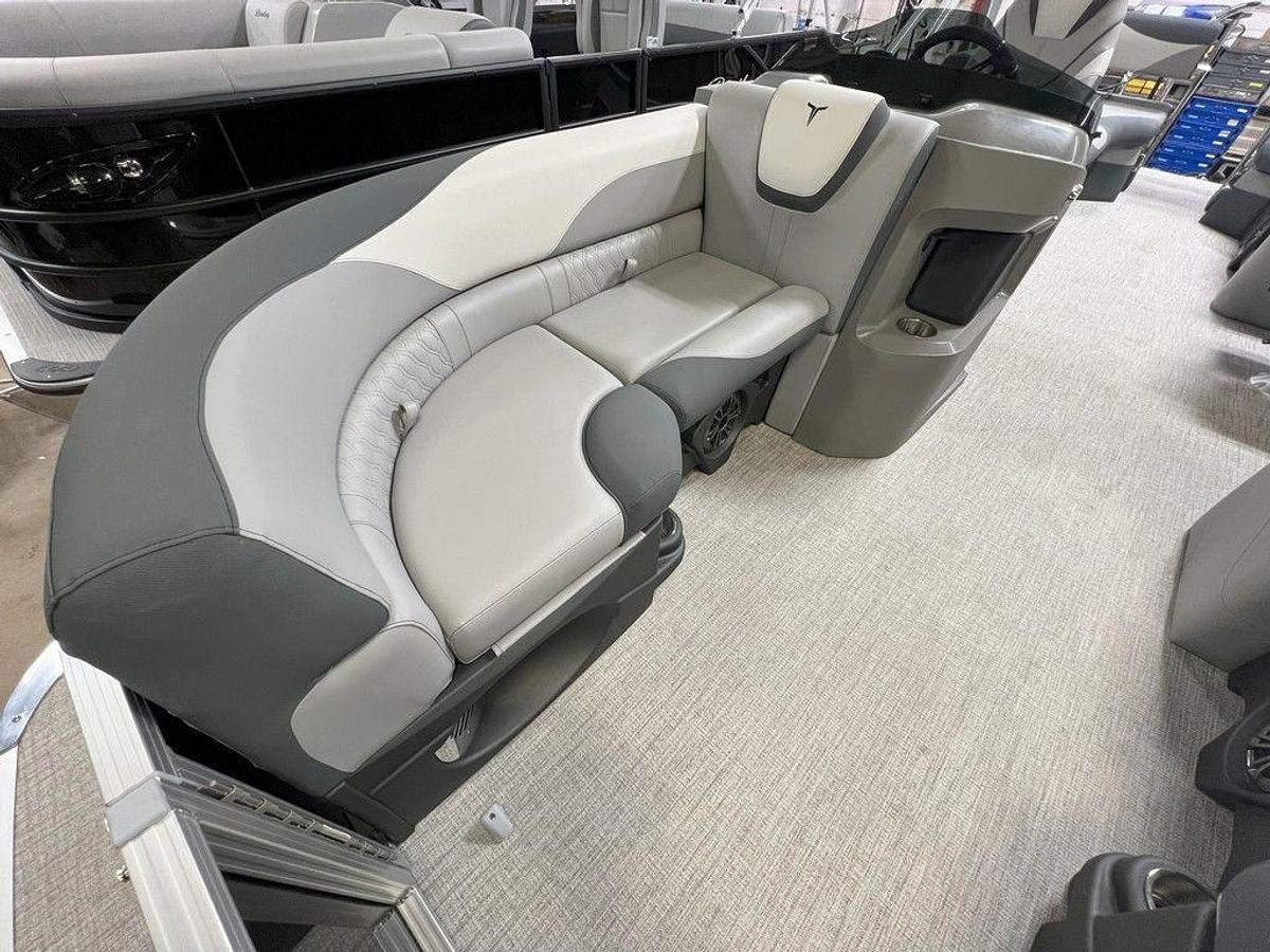 2025 Tahoe Pontoons LTZ 2385 Quad Lounge Shift SS & Honda 4-Stroke EFI