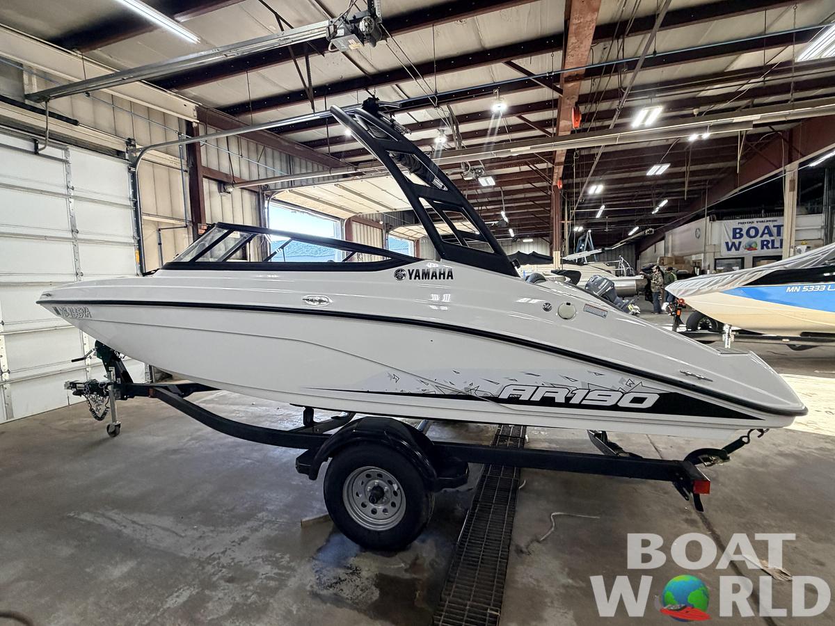 Used 2023 Yamaha AR 190