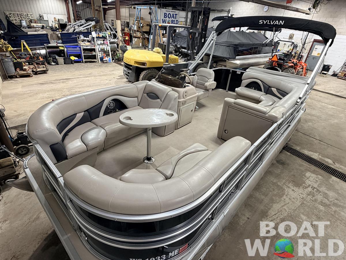 Used 2015 Sylvan Mirage 820 & 90HP Mercury 4Stroke - $21,995