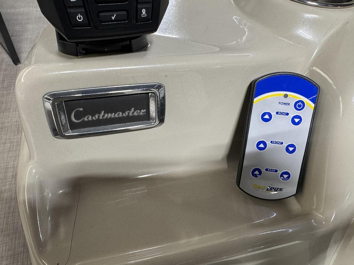 Used 2017 Palm Beach Cast Master 200 Pontoon WITH Sea Legs