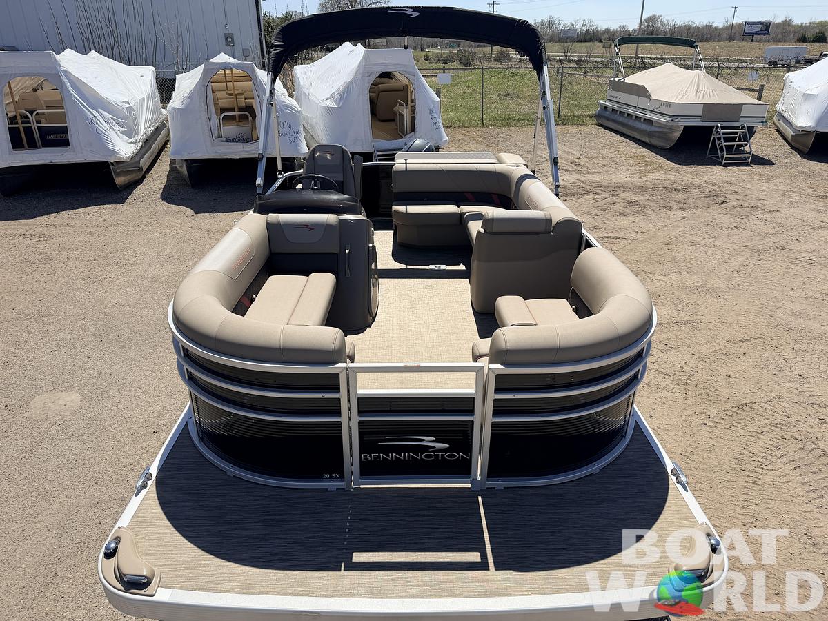 Used 2023 Bennington 20 SX Cruise & 90HP Yamaha 4Stroke - $31,995
