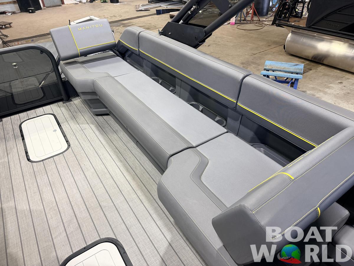 Used 2023 Manitou 220 Explore Tritoon & 150HP Rotax -$39,995