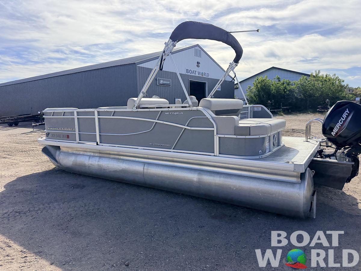 Used 2020 Princecraft Vectra 21 Rear Lounge Dinette Pontoon & 60HP Mercury 4Stroke -$24,995